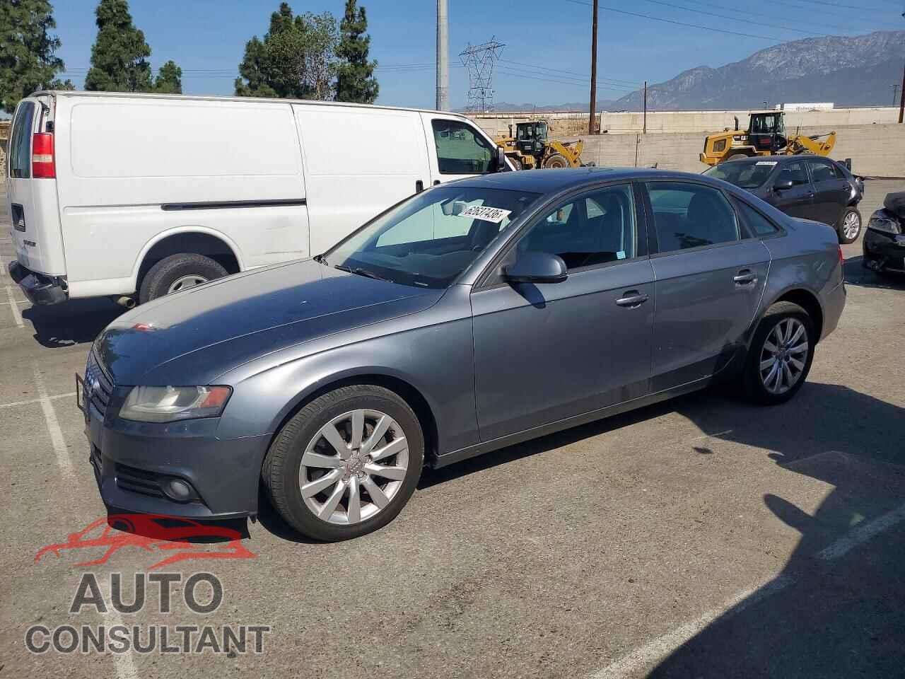 AUDI A4 2012 - WAUBFAFL8CA047612