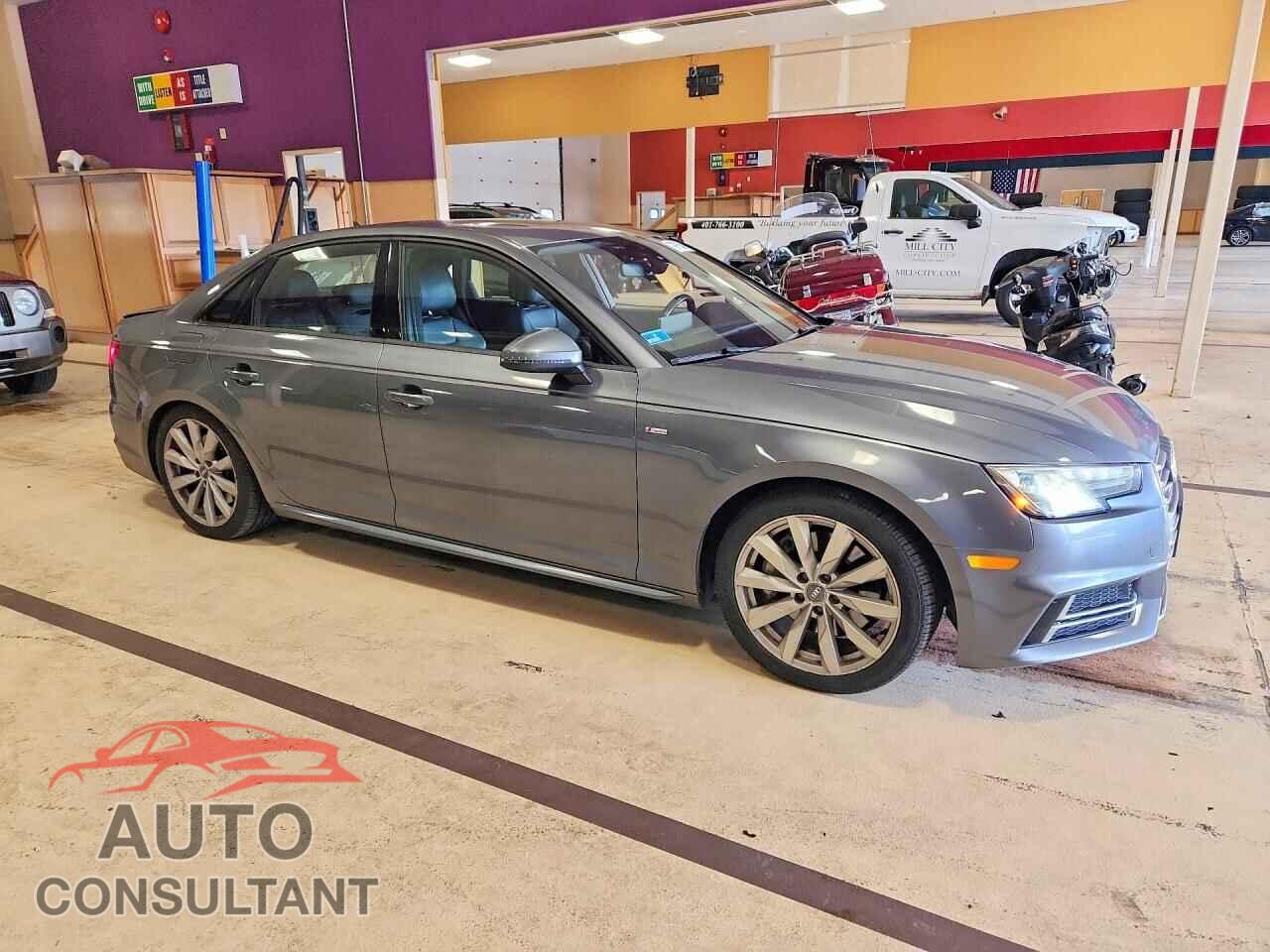 AUDI A4 2018 - WAUNNAF41JN015924