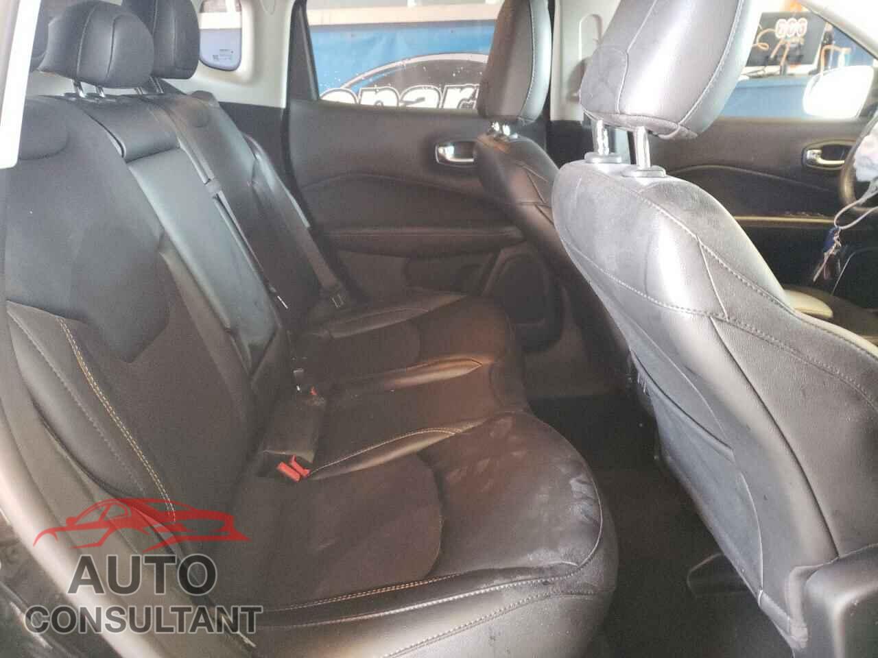 JEEP COMPASS 2020 - 3C4NJDBB8LT209230