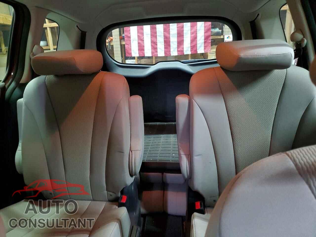 MAZDA 5 2013 - JM1CW2BL0D0155362