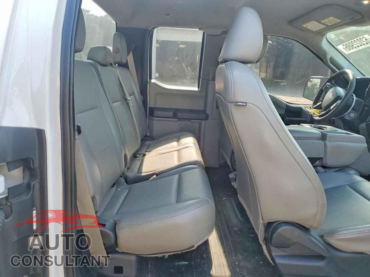 FORD F150 2017 - 1FTFX1EF7HFA99594