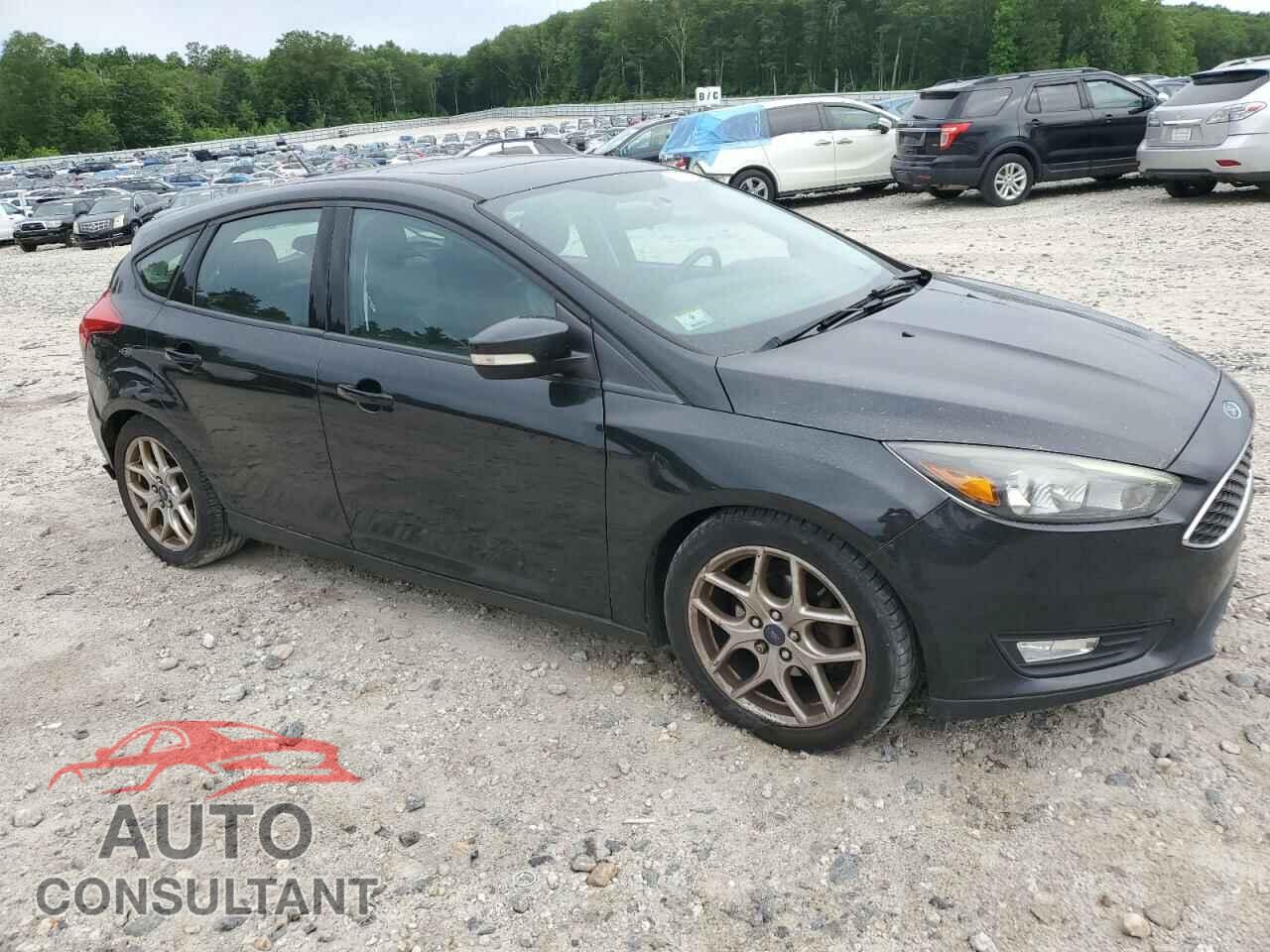 FORD FOCUS 2015 - 1FADP3K20FL377857