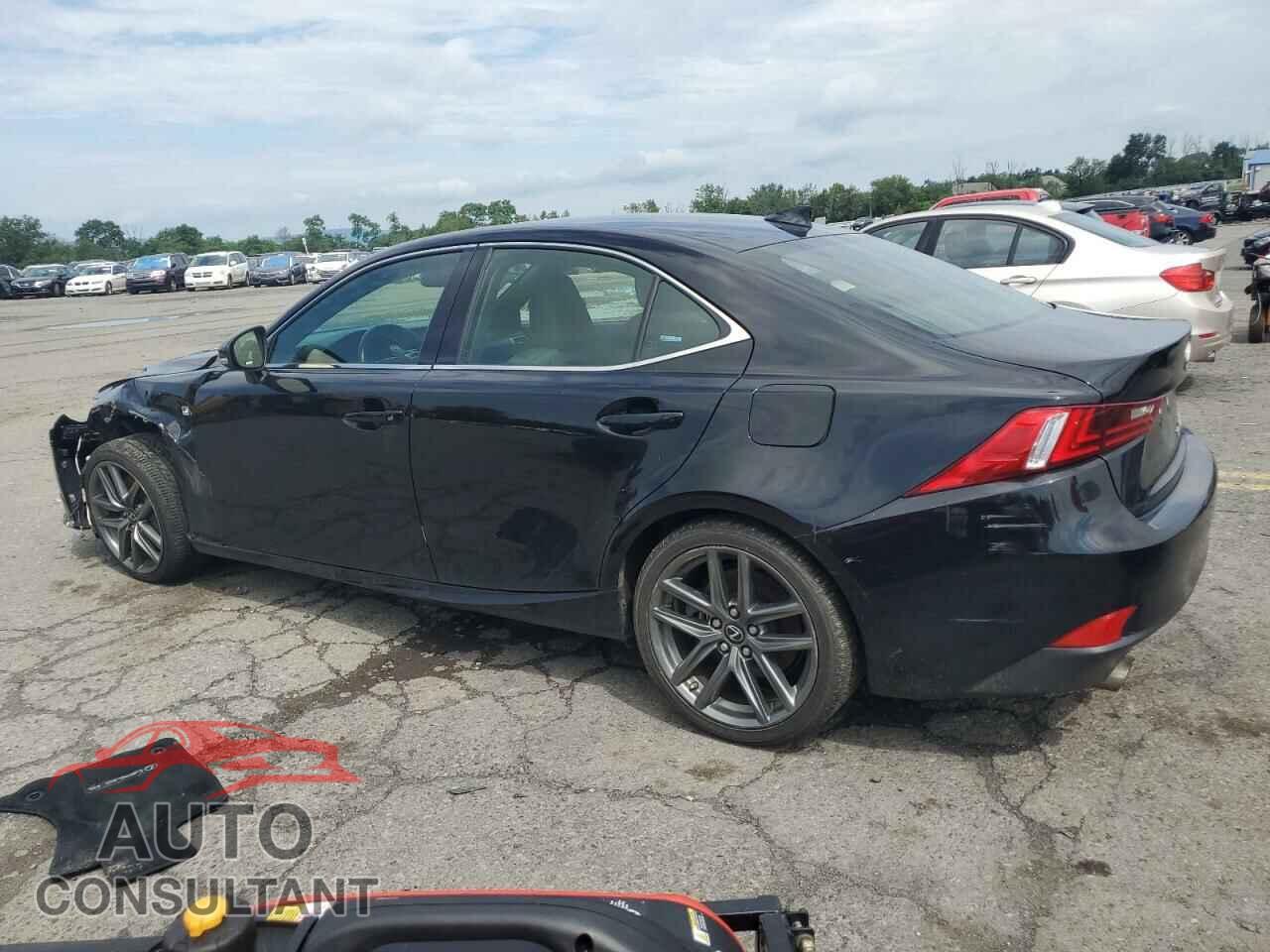LEXUS IS 2014 - JTHCE1D20E5000721