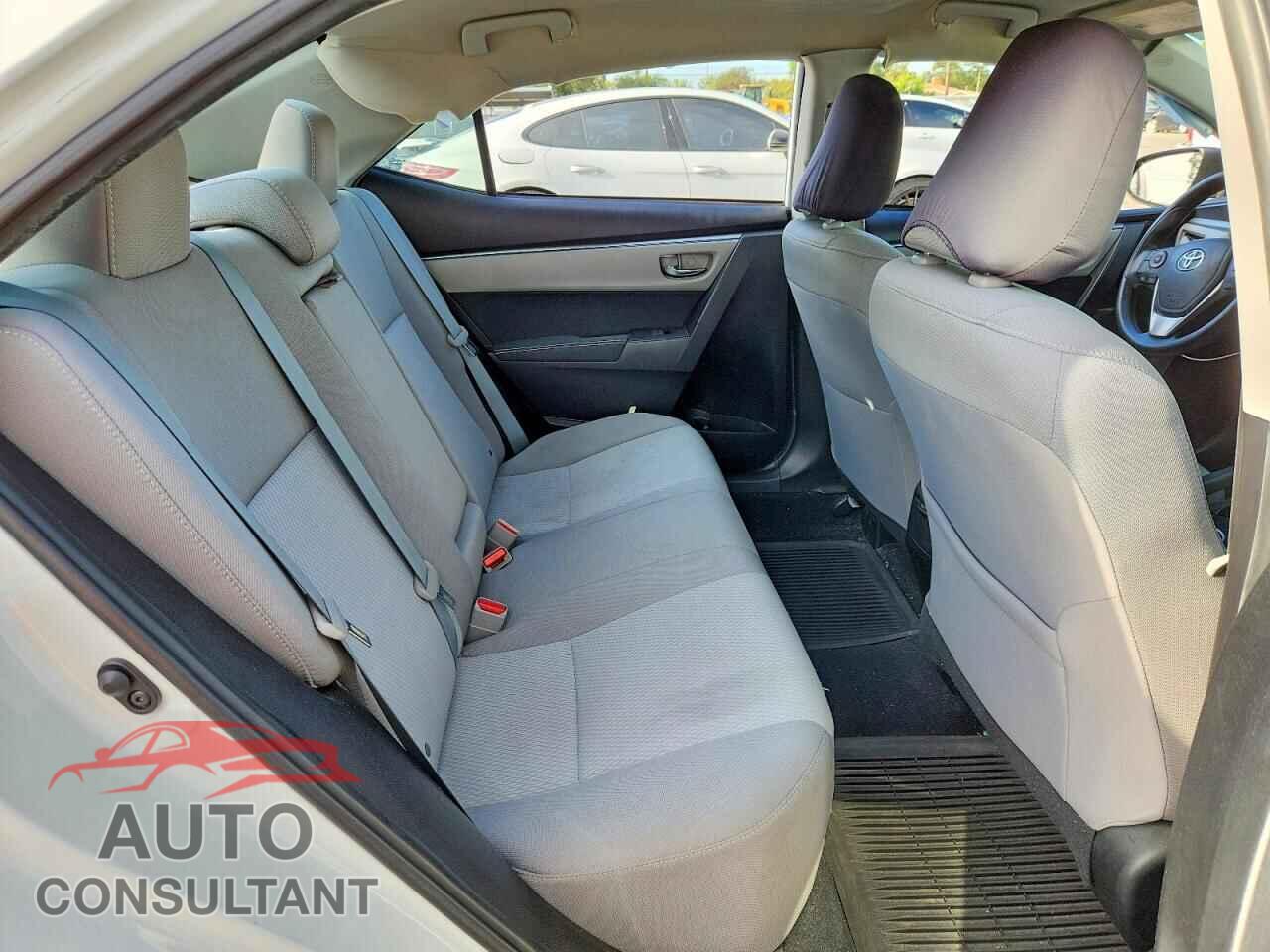TOYOTA COROLLA 2016 - 5YFBURHE2GP493875