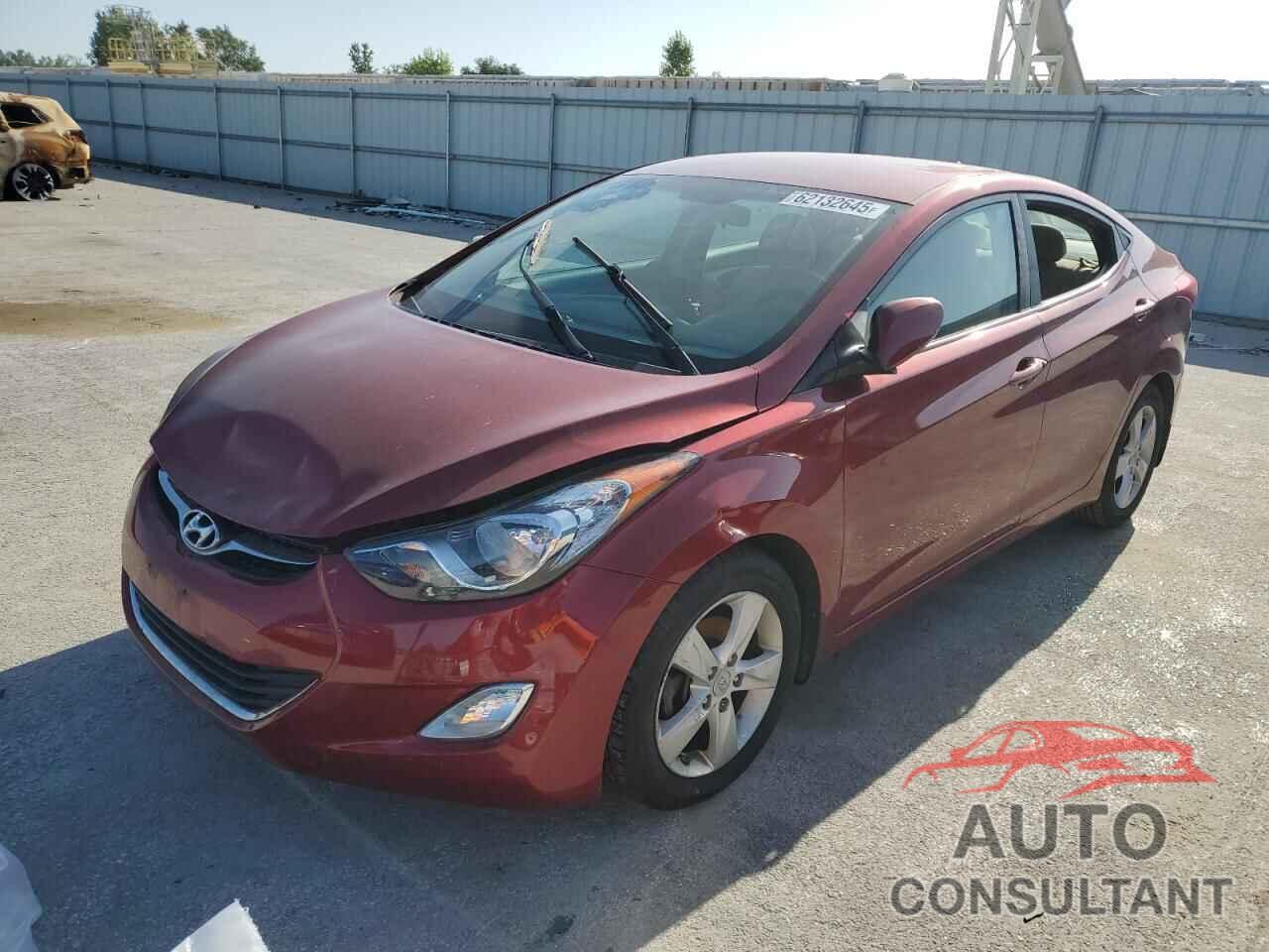 HYUNDAI ELANTRA 2013 - 5NPDH4AE2DH247766