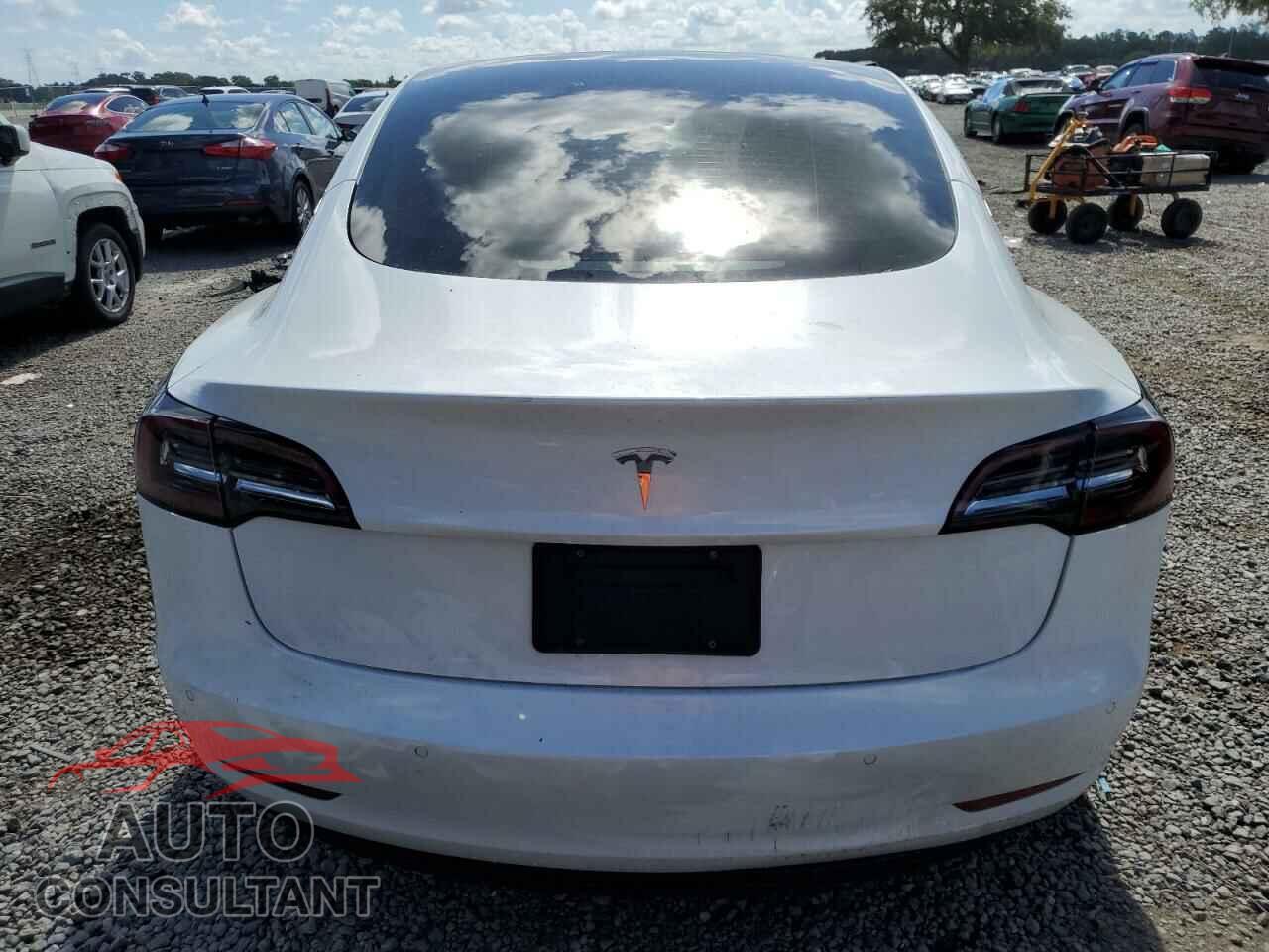 TESLA MODEL 3 2021 - 5YJ3E1EA9MF852019