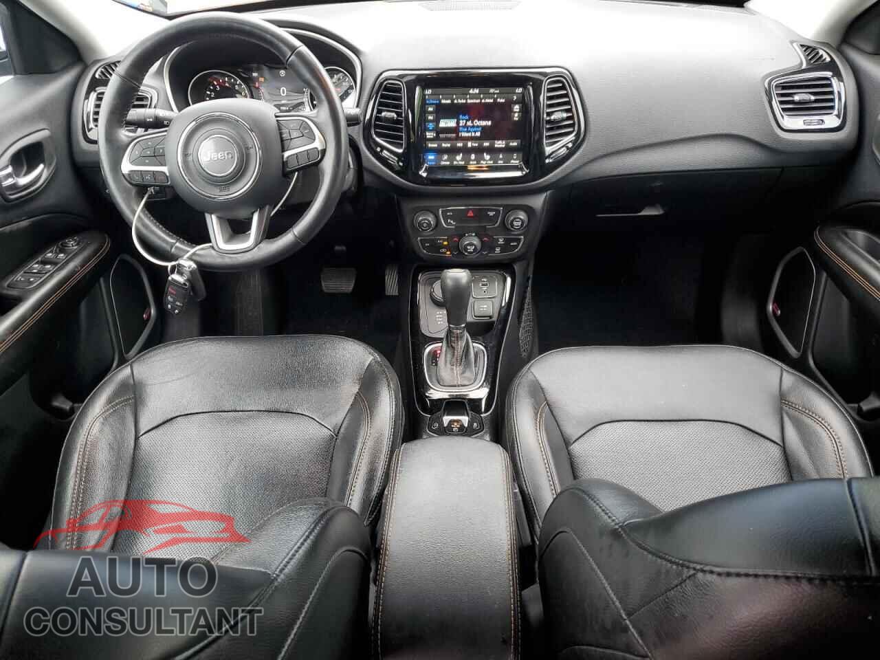 JEEP COMPASS 2019 - 3C4NJDCB5KT601367