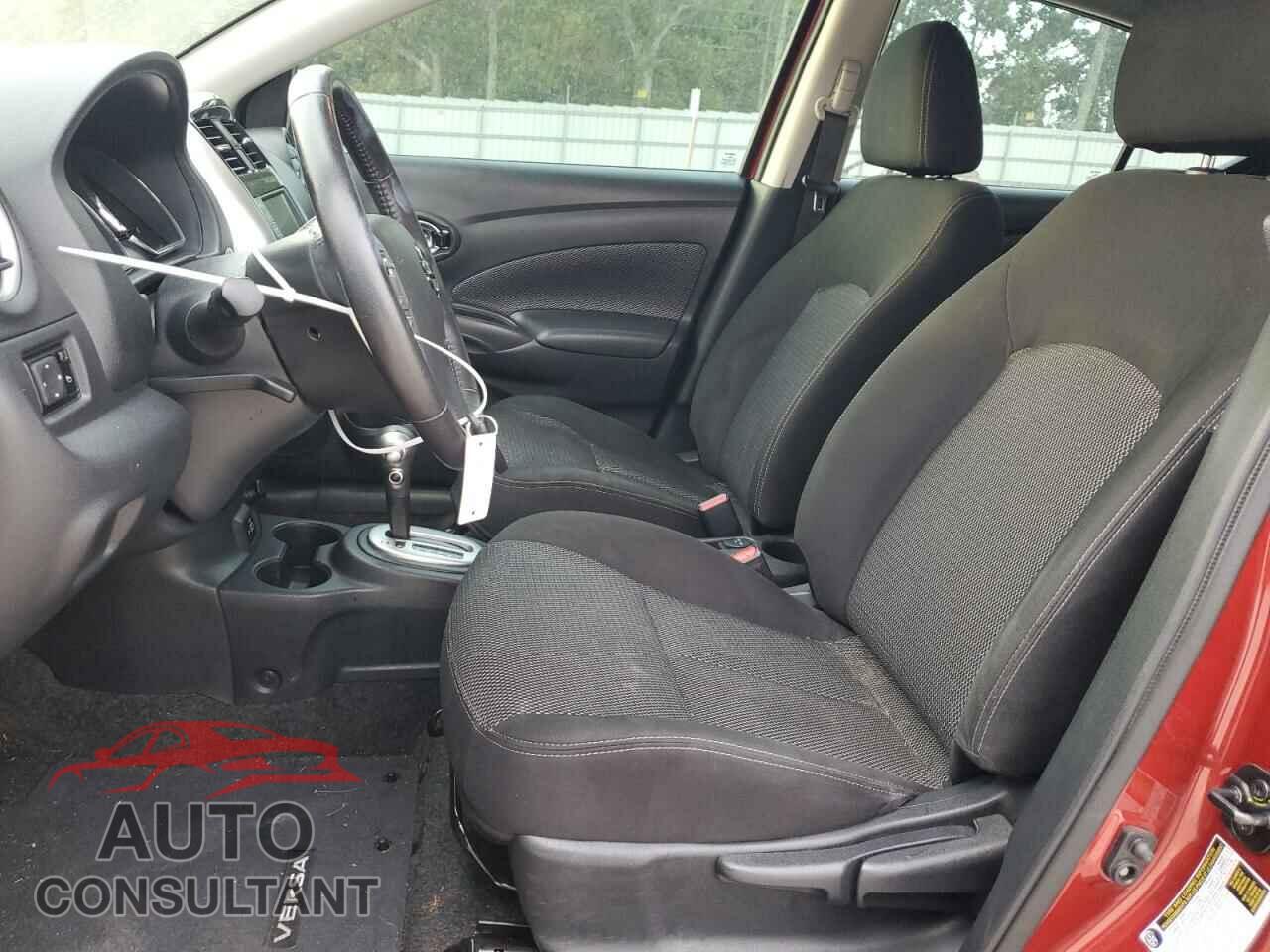 NISSAN VERSA 2019 - 3N1CN7AP3KL817488