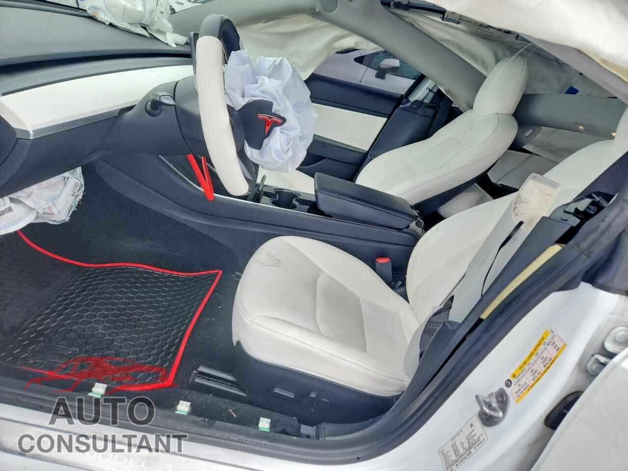 TESLA MODEL 3 2020 - 5YJ3E1EA5LF797955