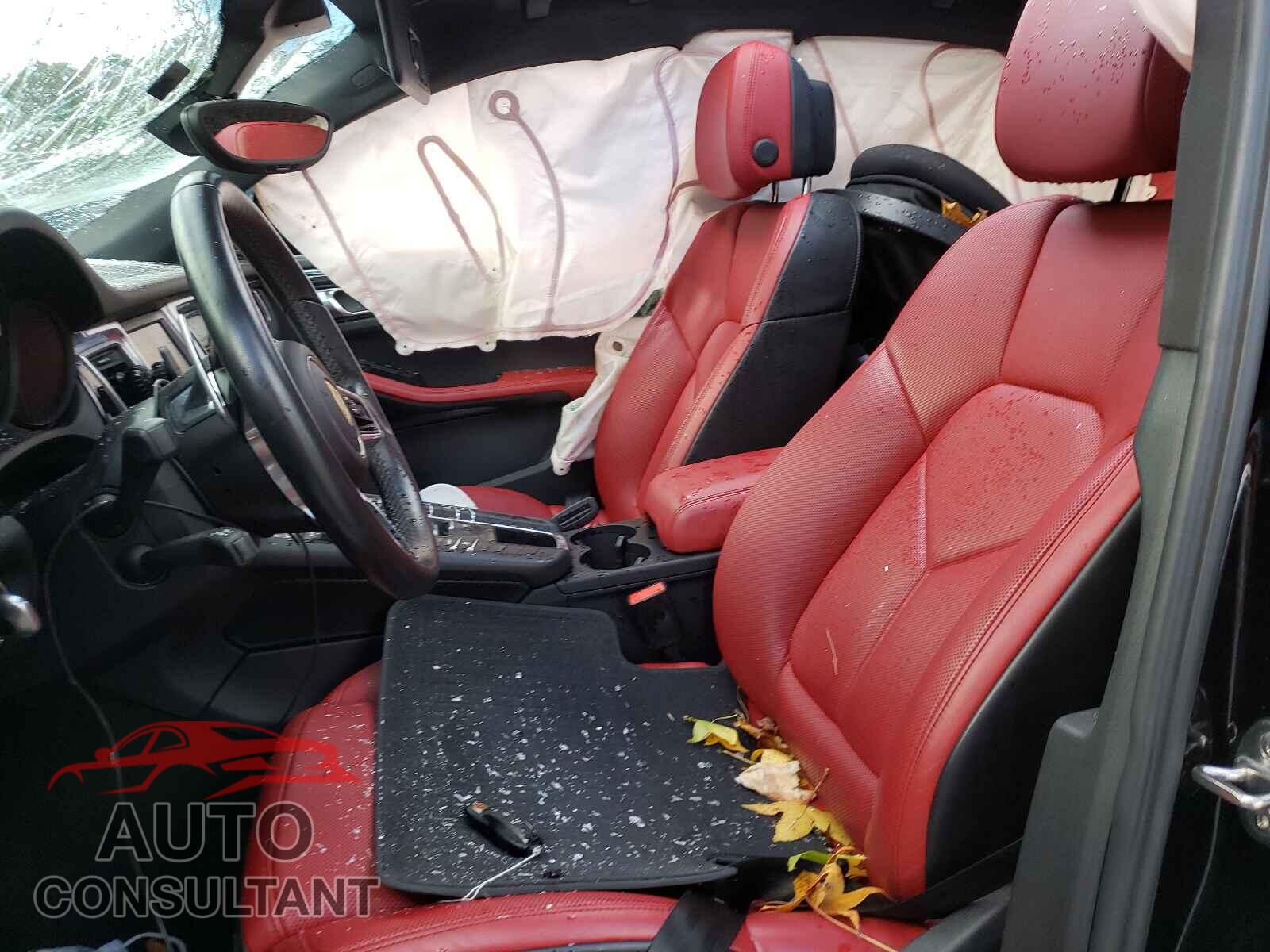 PORSCHE MACAN 2016 - WP1AB2A55GLB49905