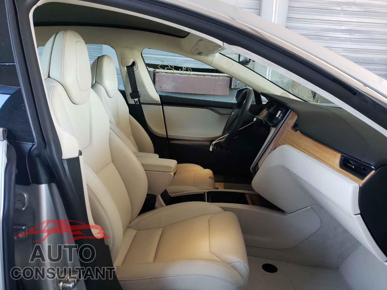 TESLA MODEL S 2018 - 5YJSA1E27JF275051