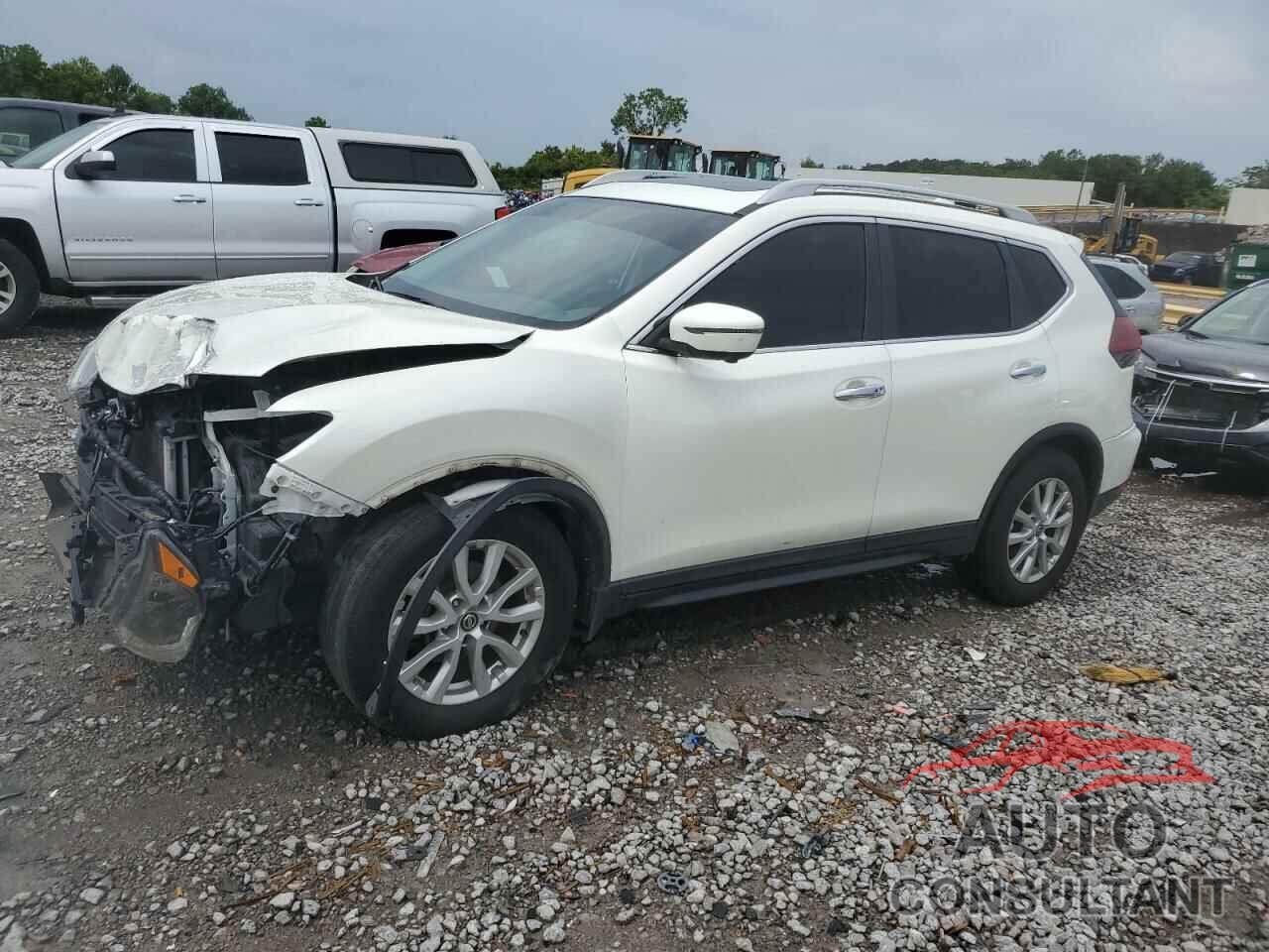 NISSAN ROGUE 2018 - 5N1AT2MT8JC801069