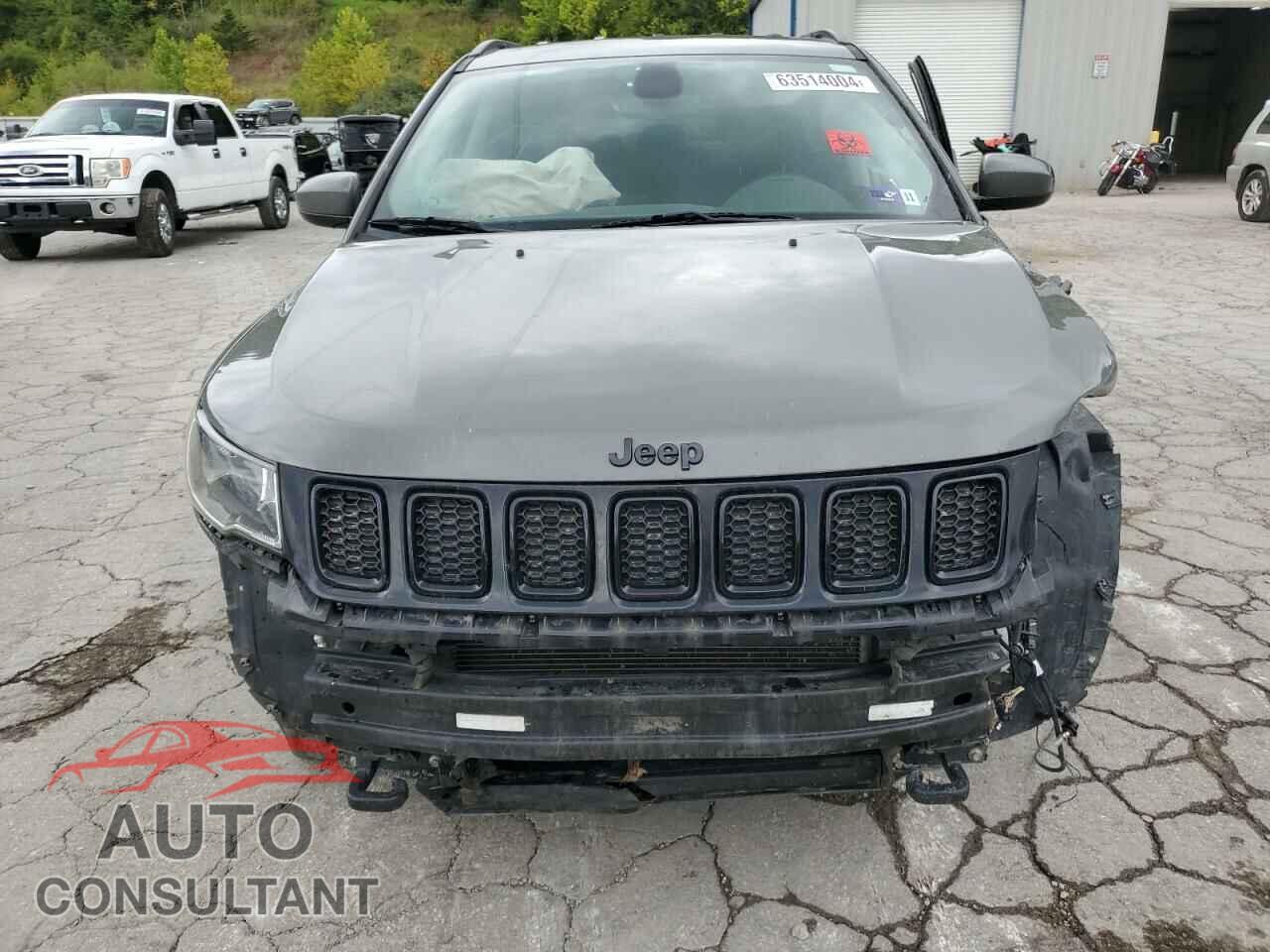 JEEP COMPASS 2019 - 3C4NJDAB4KT695955