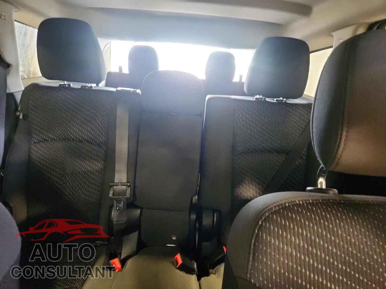 DODGE JOURNEY 2018 - 3C4PDCAB2JT446840