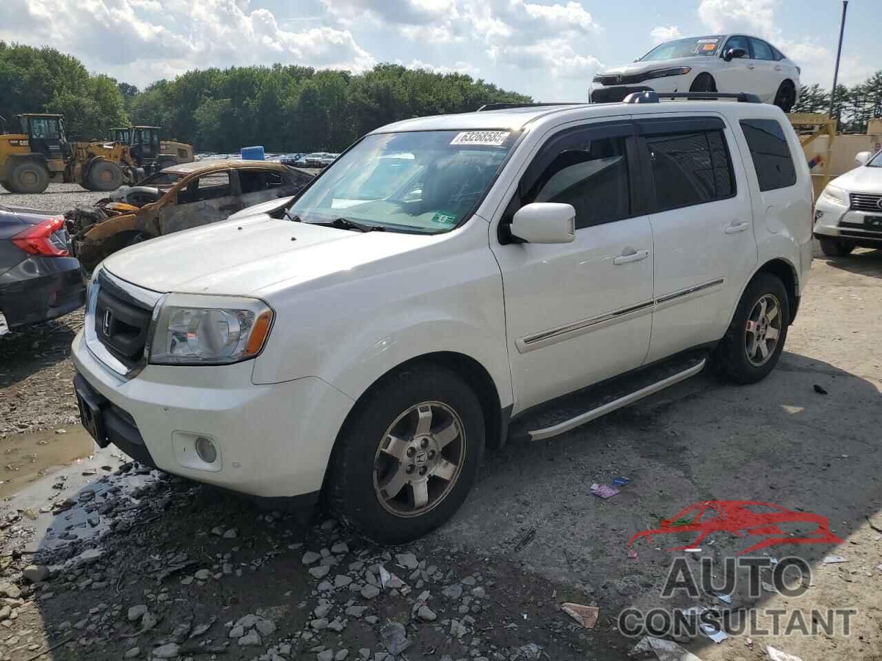 HONDA PILOT 2011 - 5FNYF4H93BB076845