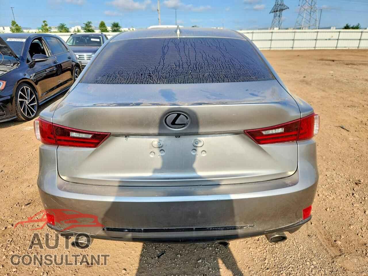 LEXUS IS 2014 - JTHCF1D2XE5011271