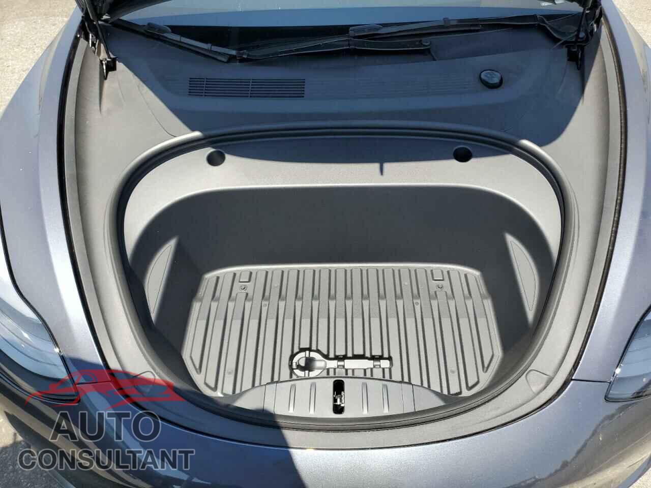 TESLA MODEL 3 2023 - 5YJ3E1EAXPF637883