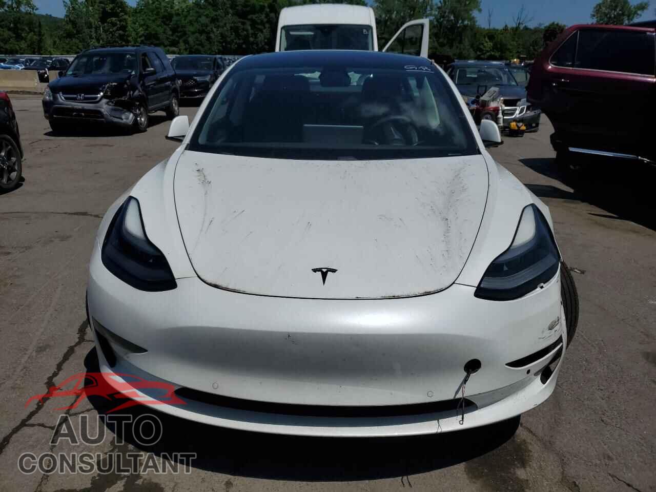 TESLA MODEL 3 2021 - 5YJ3E1EA4MF082702