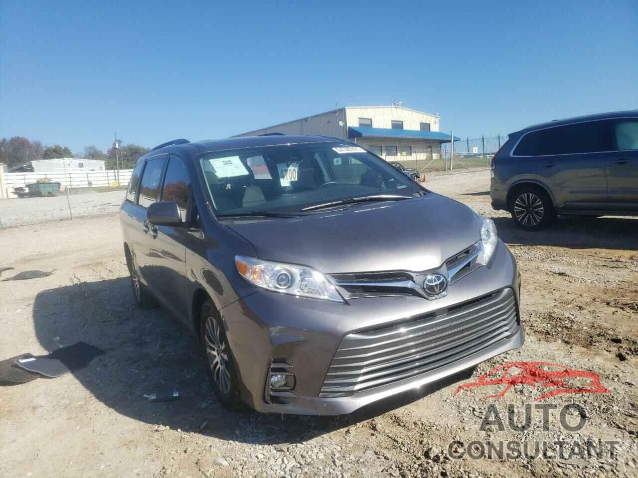 TOYOTA SIENNA 2018 - 5TDYZ3DC3JS905331