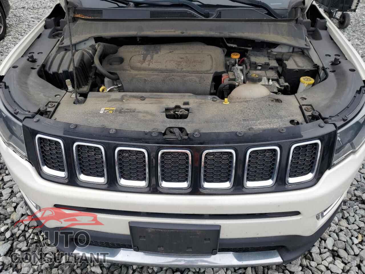 JEEP COMPASS 2018 - 3C4NJDCB6JT307300