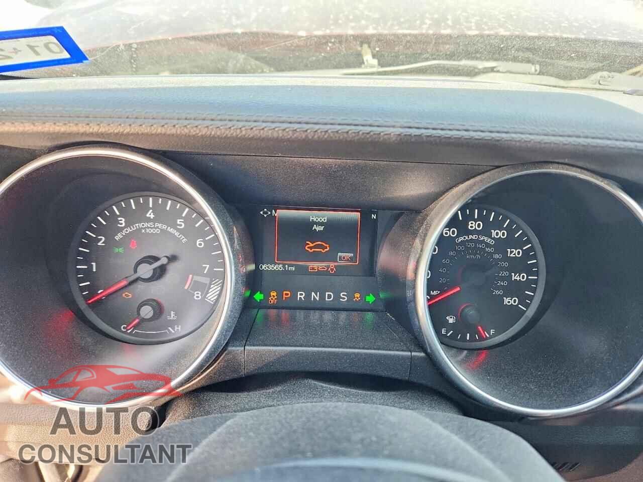 FORD MUSTANG 2018 - 1FA6P8CF3J5146357