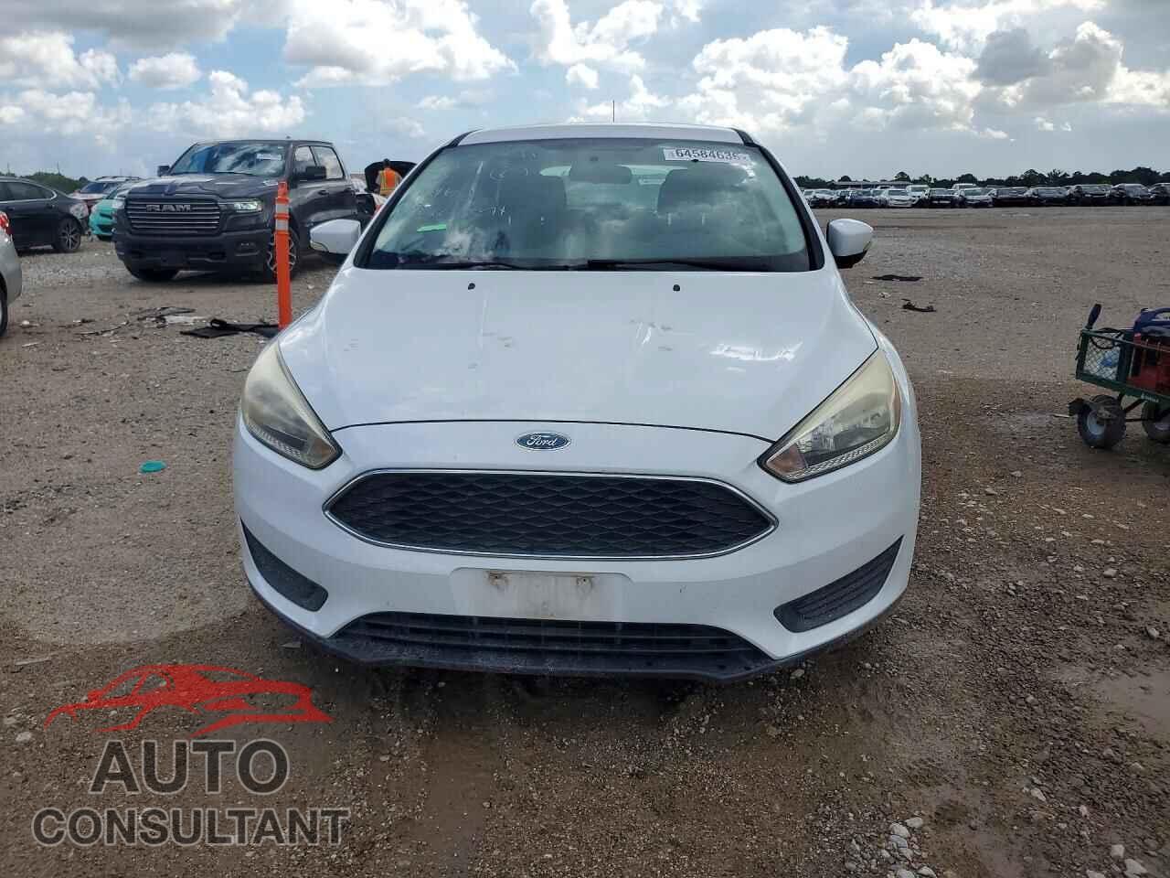FORD FOCUS 2017 - 1FADP3K22HL307585