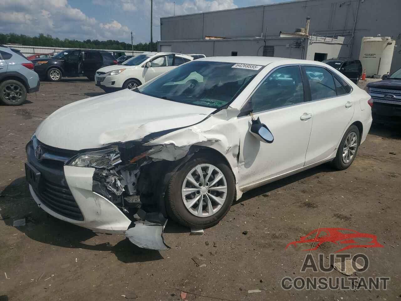 TOYOTA CAMRY 2016 - 4T4BF1FK2GR523014