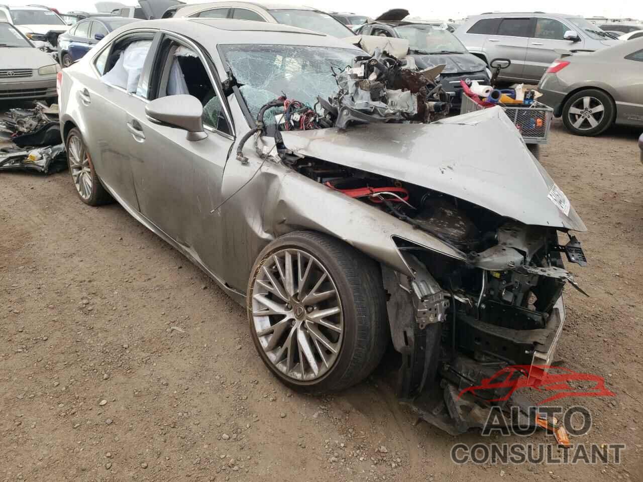 LEXUS IS 2018 - JTHC81D26J5027360