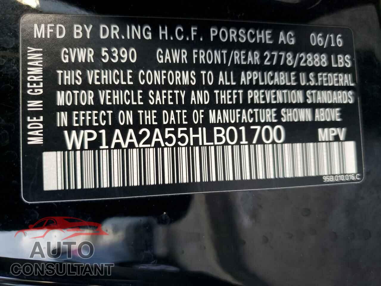 PORSCHE MACAN 2017 - WP1AA2A55HLB01700
