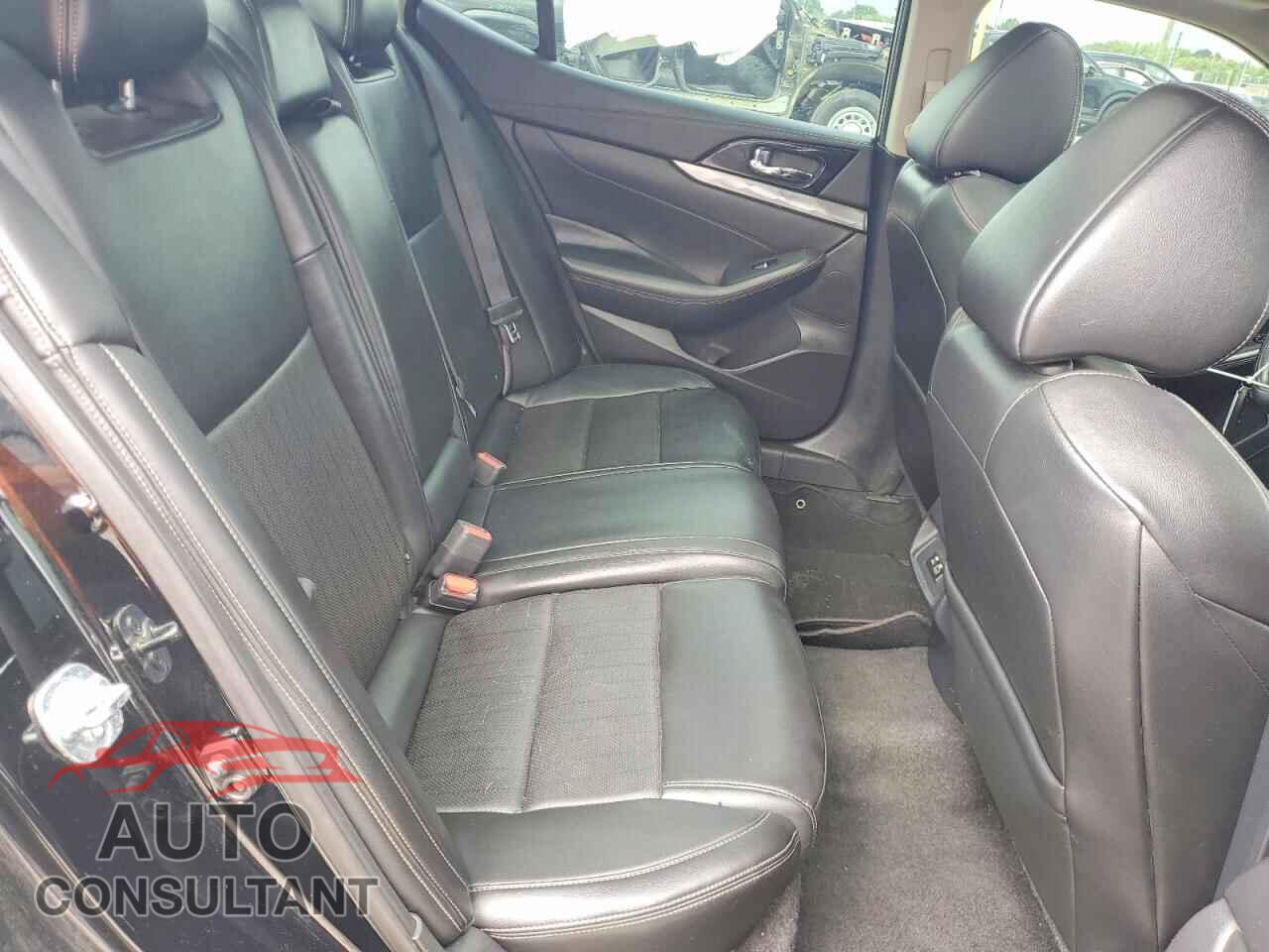 NISSAN MAXIMA 2020 - 1N4AA6DV6LC362675