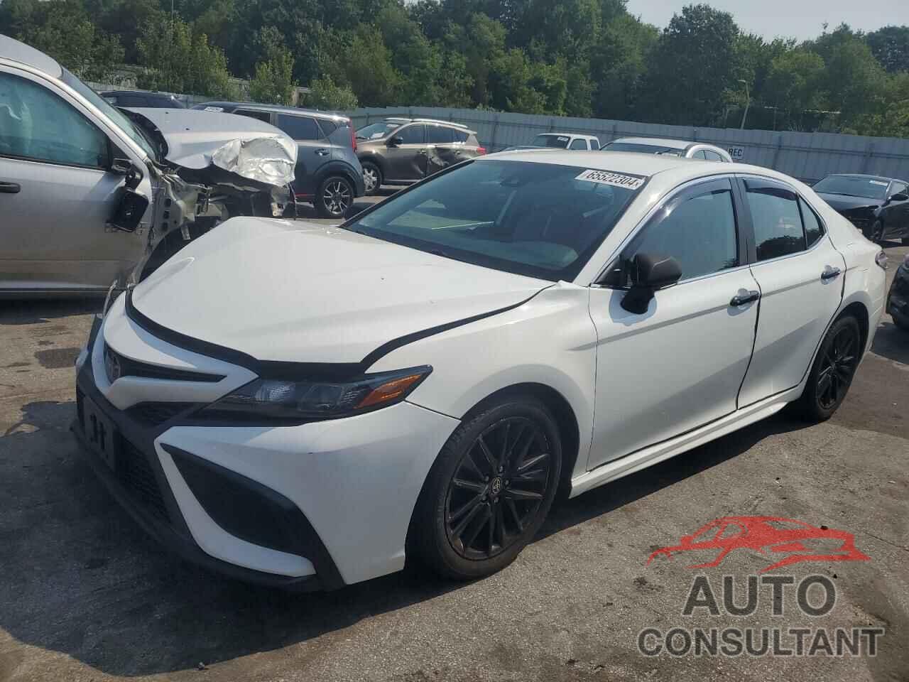 TOYOTA CAMRY 2022 - 4T1G11BKXNU053574