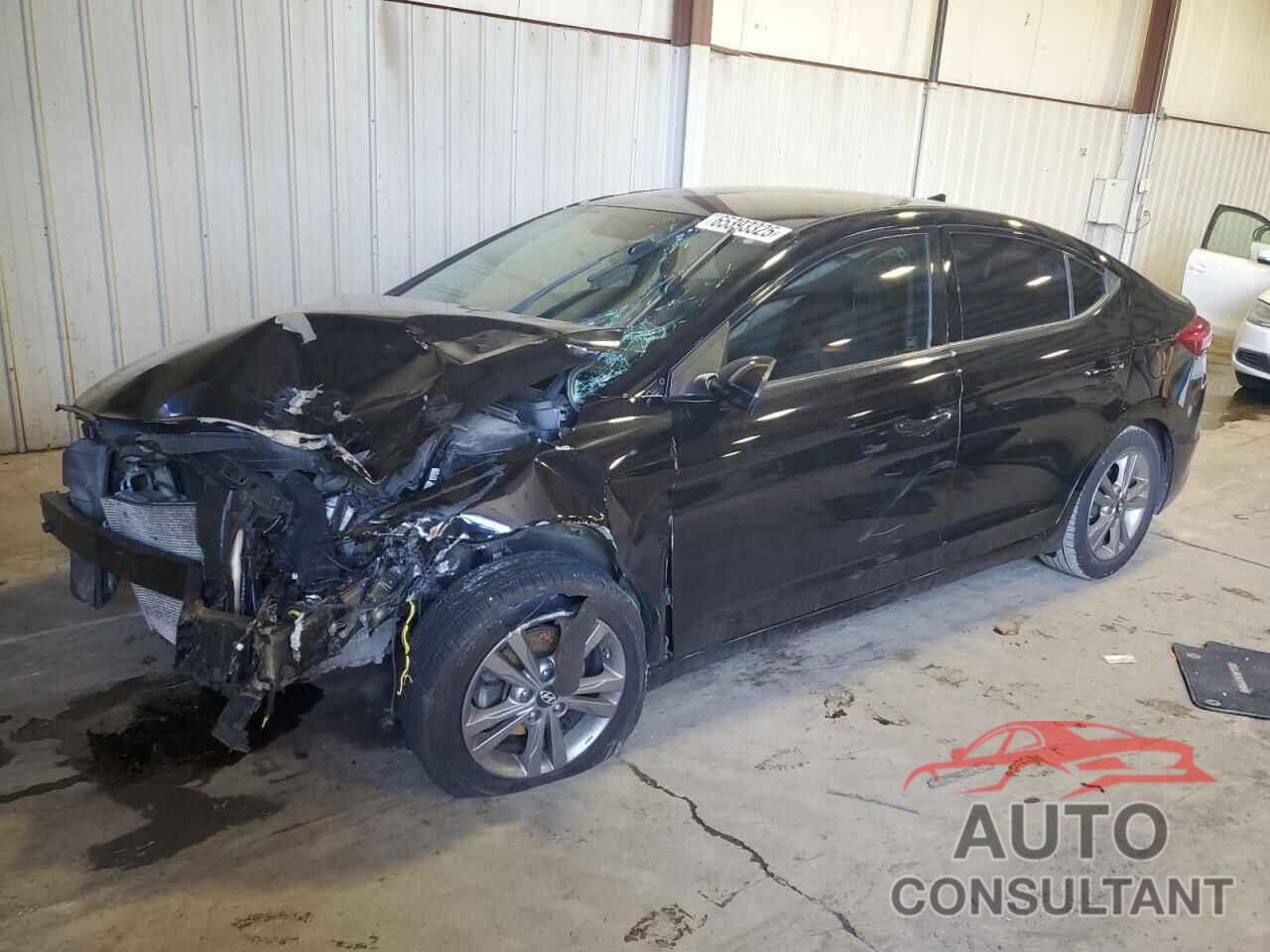 HYUNDAI ELANTRA 2018 - KMHD84LF3JU704989