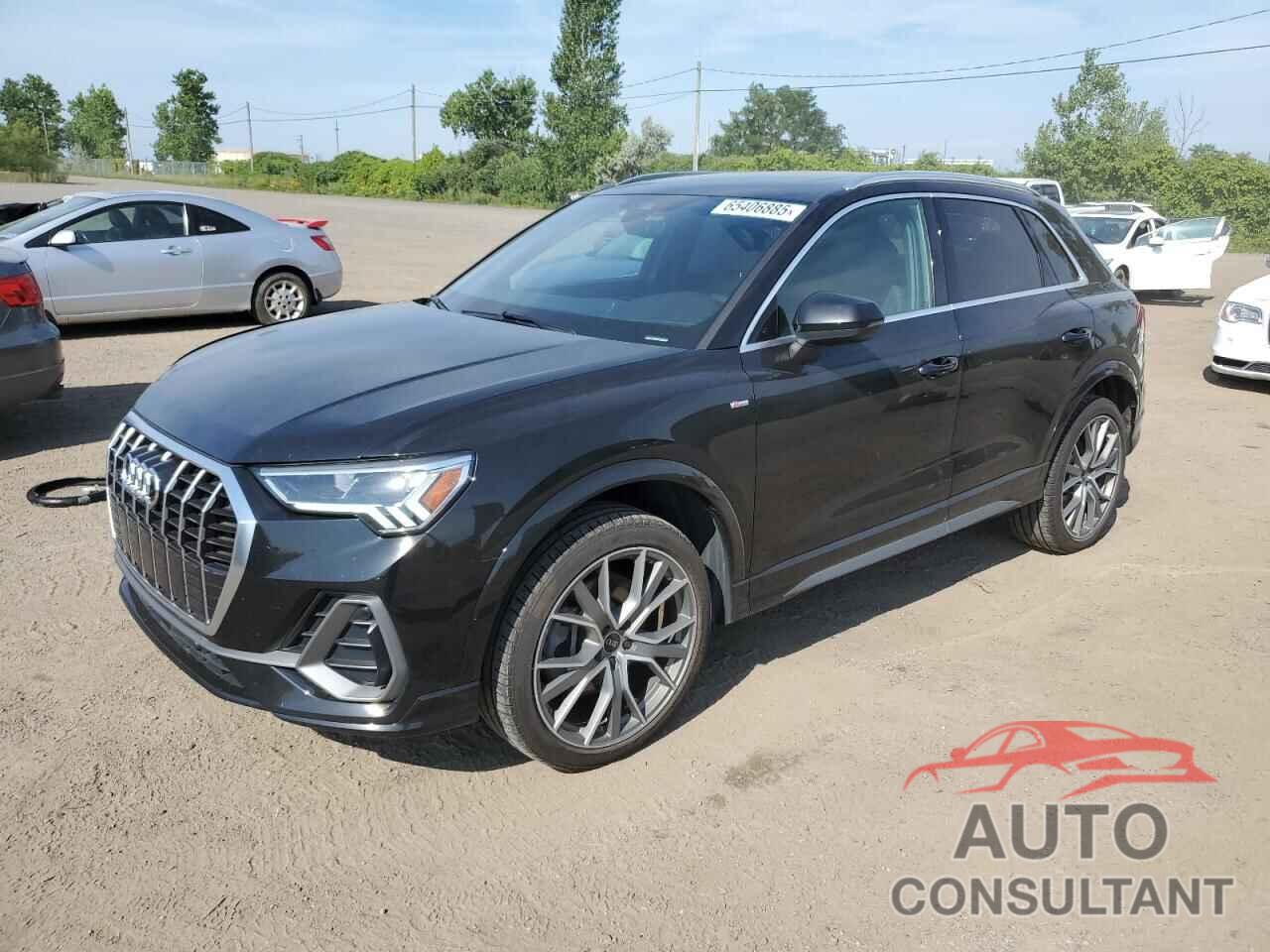 AUDI Q3 2022 - WA1EECF31N1015404