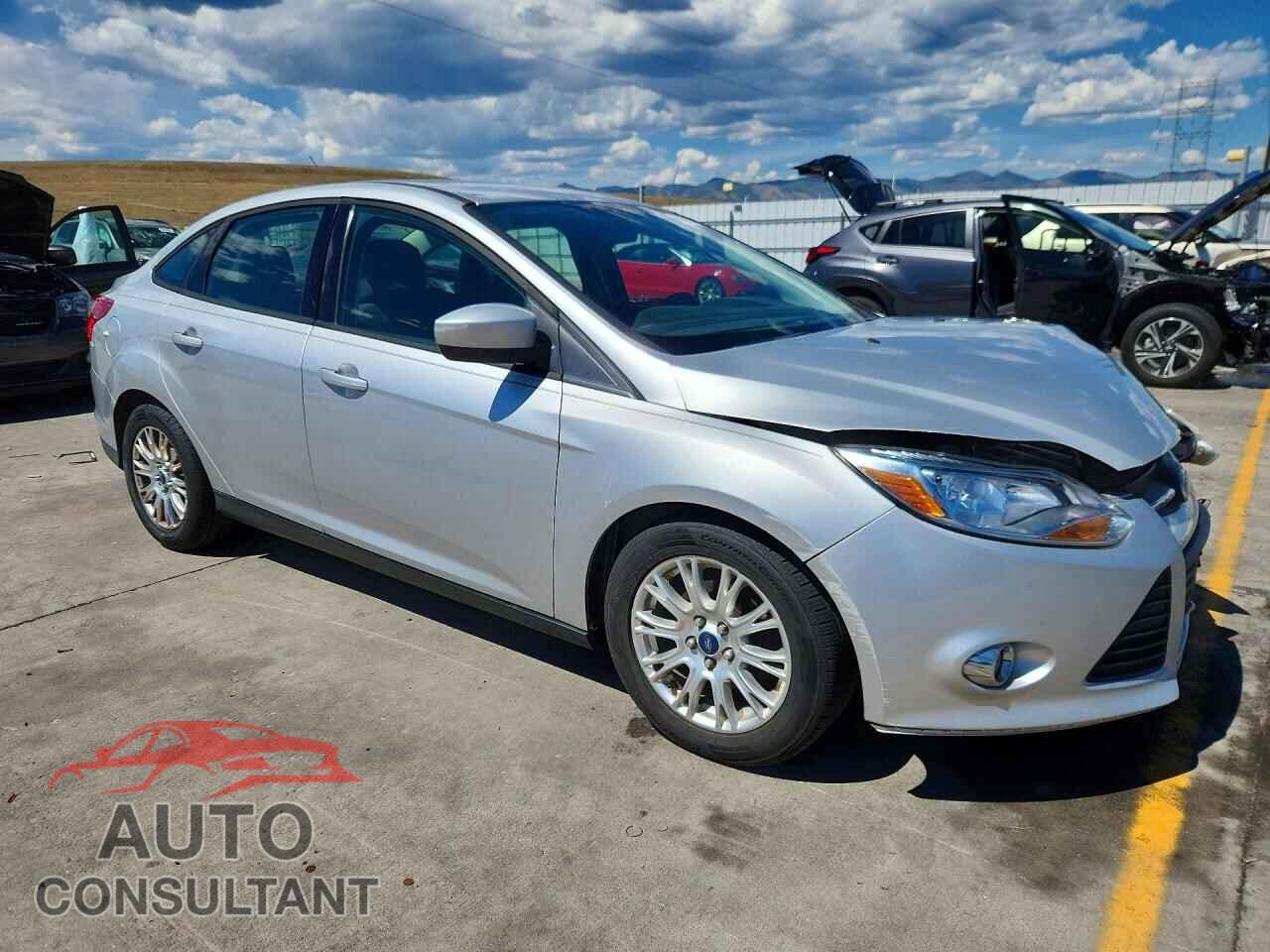 FORD FOCUS 2012 - 1FAHP3F21CL424675