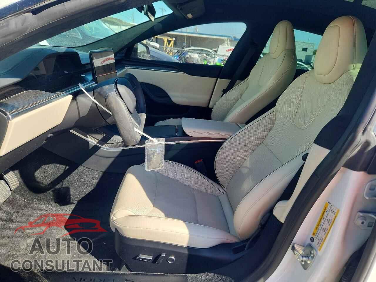 TESLA MODEL S 2022 - 5YJSA1E68NF460038