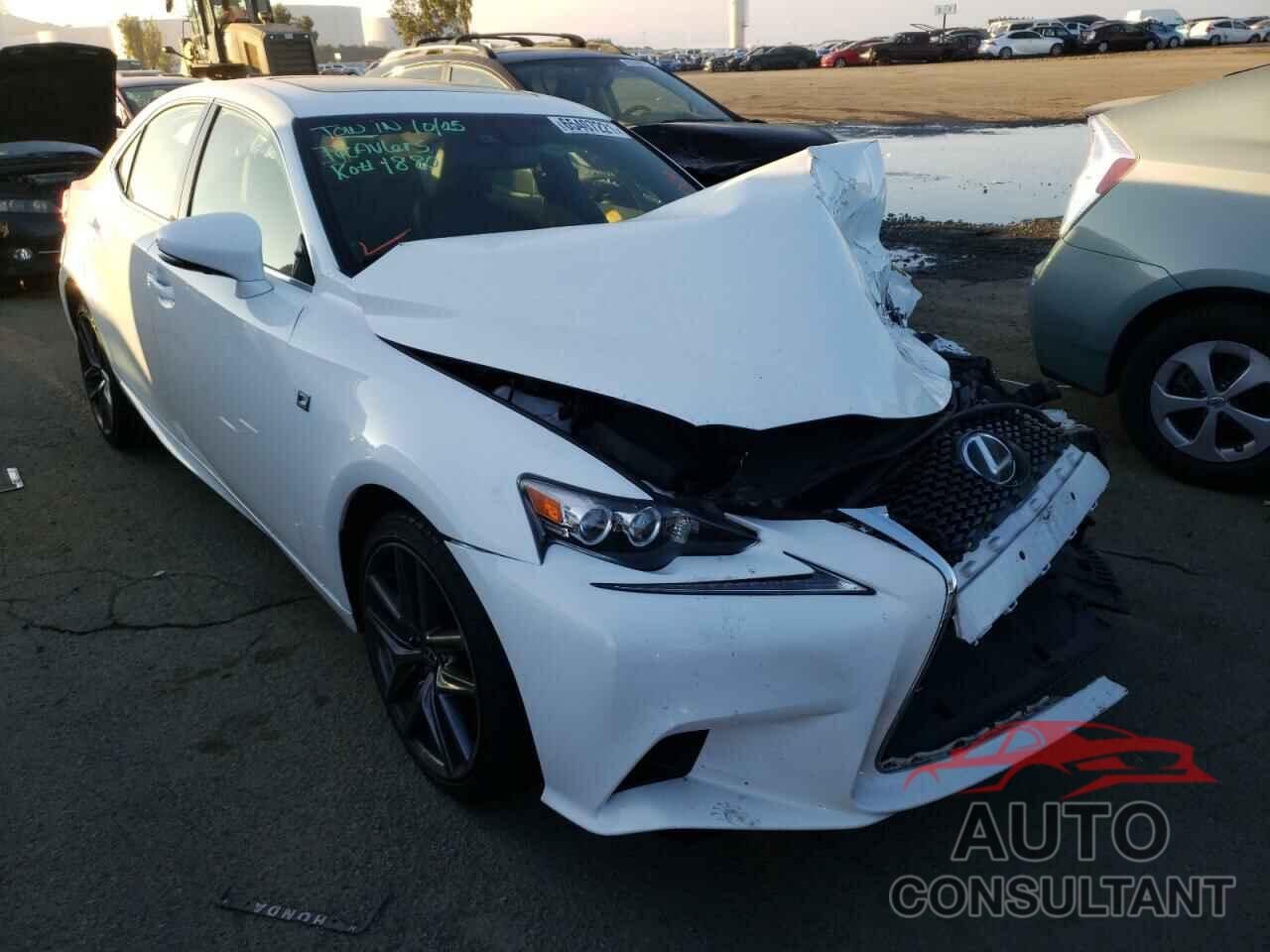 LEXUS IS 2016 - JTHBA1D24G5022019