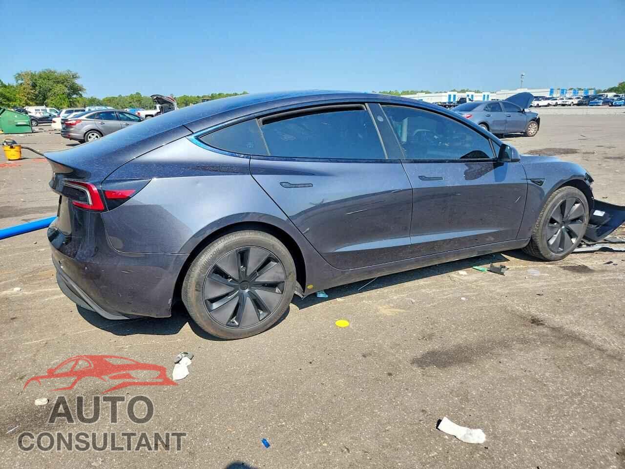 TESLA MODEL 3 2025 - 5YJ3E1EA8SF912448