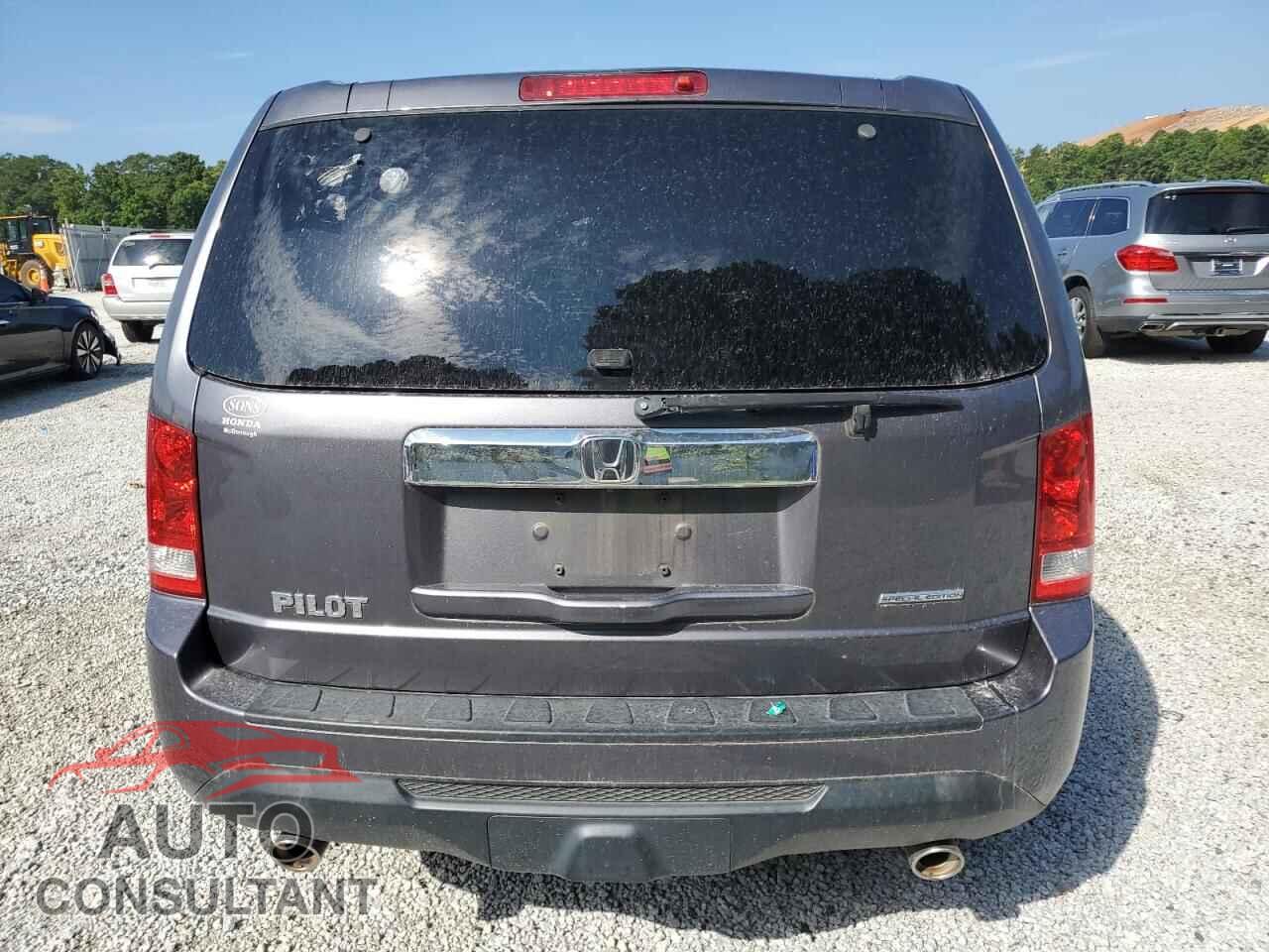 HONDA PILOT 2015 - 5FNYF3H39FB034272