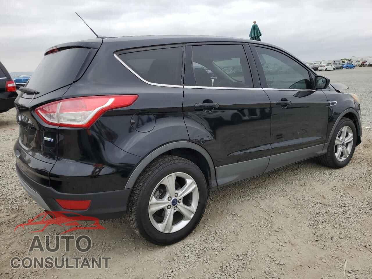FORD ESCAPE 2016 - 1FMCU9G91GUC14018