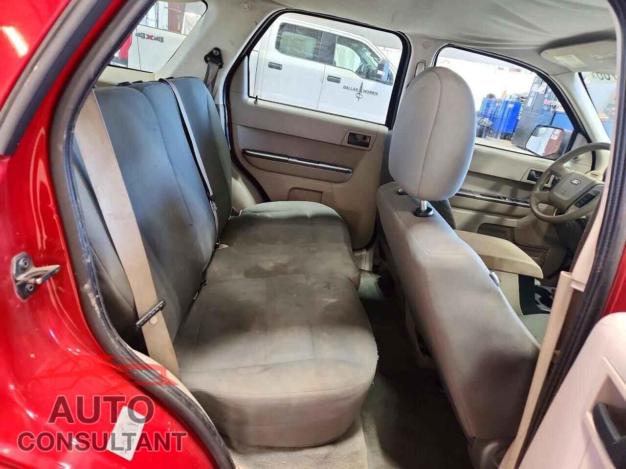 FORD ESCAPE 2010 - 1FMCU9C77AKB77063
