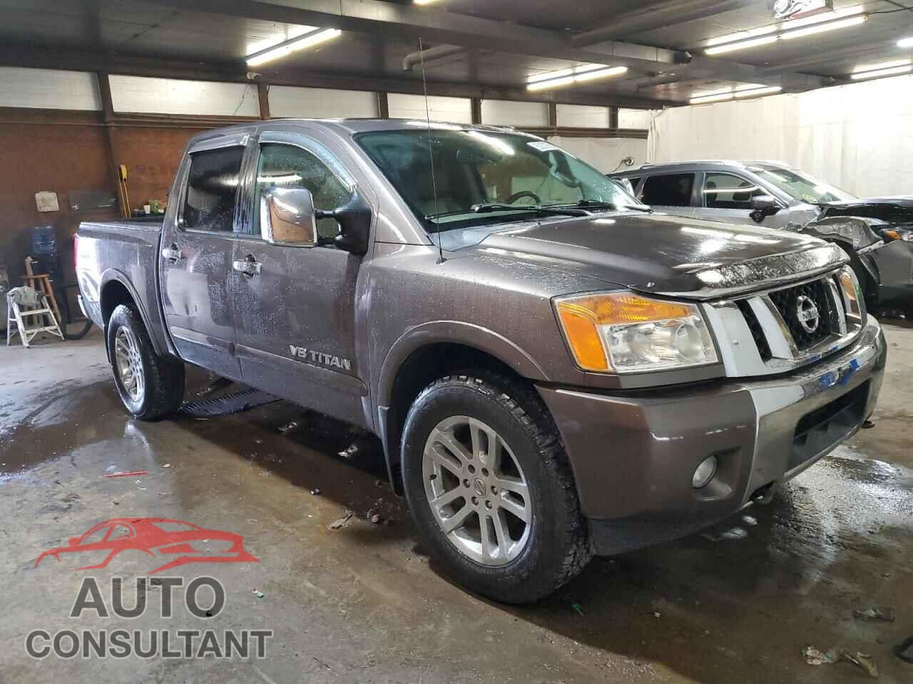 NISSAN TITAN 2013 - 1N6AA0EC4DN312963