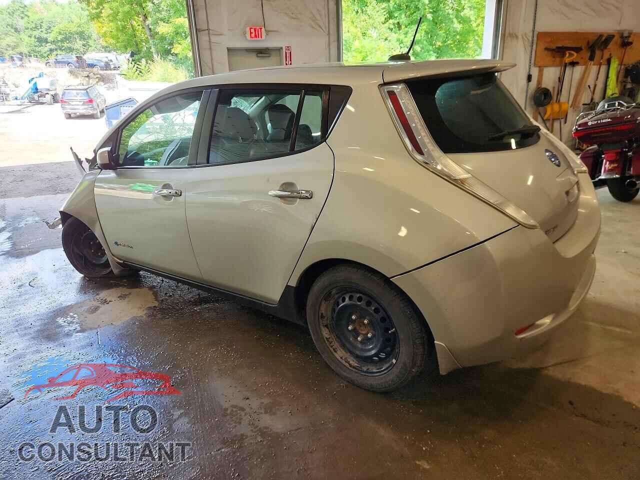 NISSAN LEAF 2017 - 1N4BZ0CP8HC309934