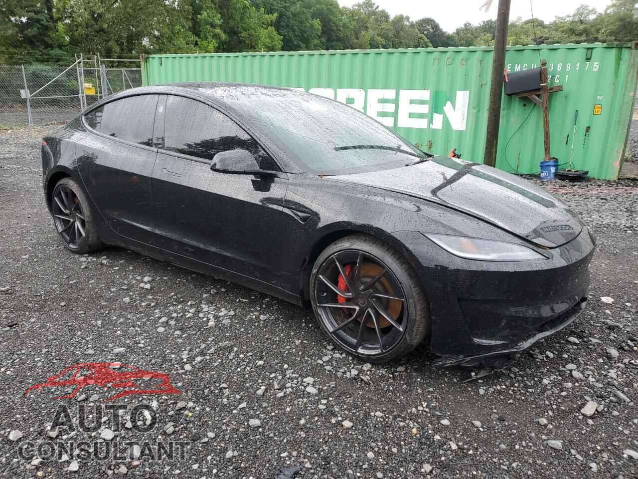TESLA MODEL 3 2024 - 5YJ3E1ET9RF826030