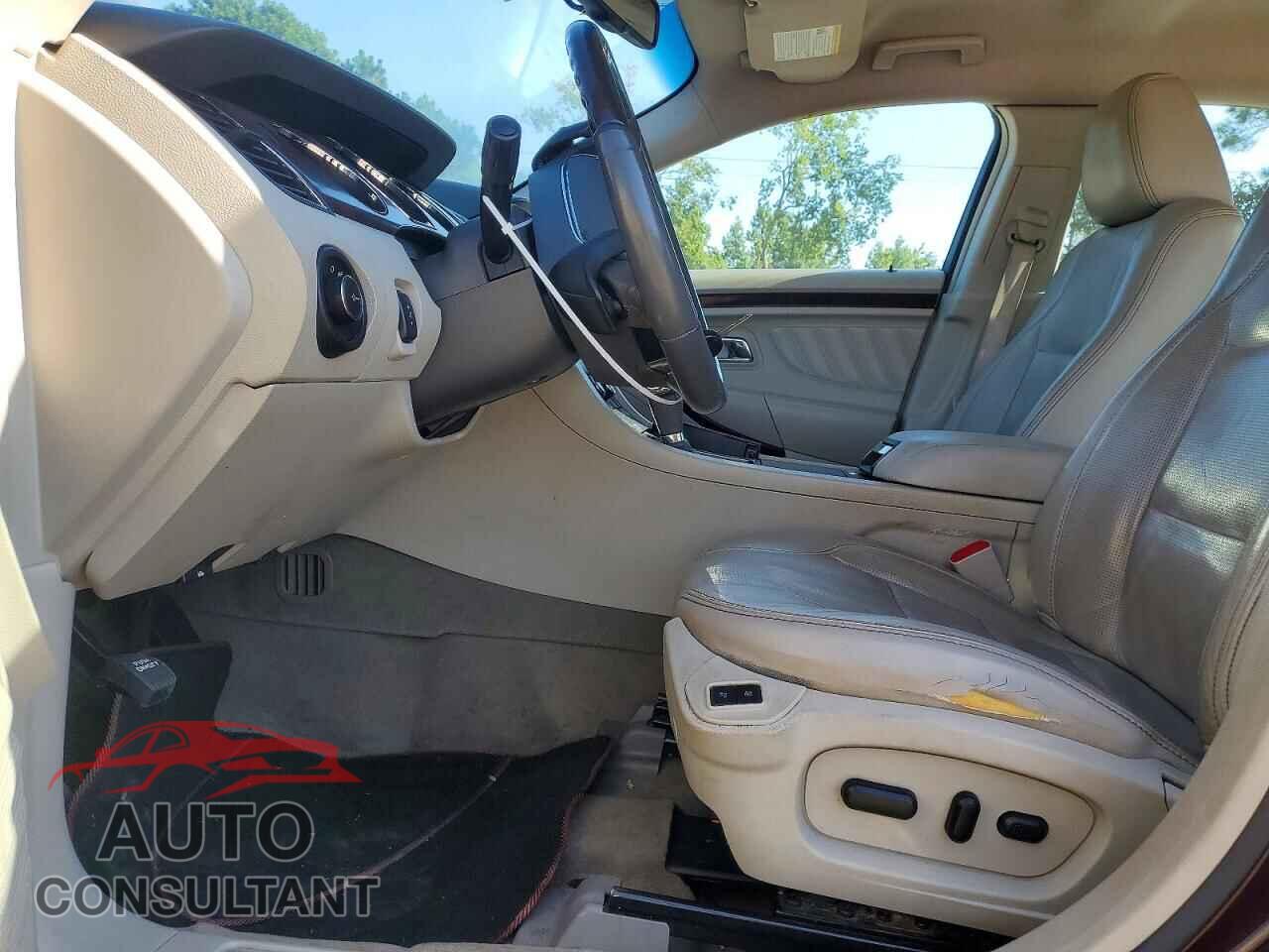 FORD TAURUS 2012 - 1FAHP2FW8CG144564