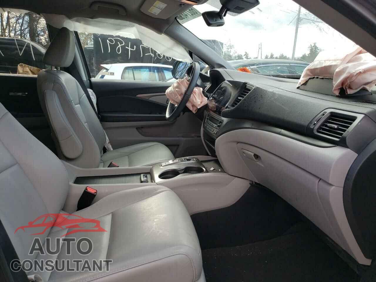 HONDA PILOT 2021 - 5FNYF6H57MB014151