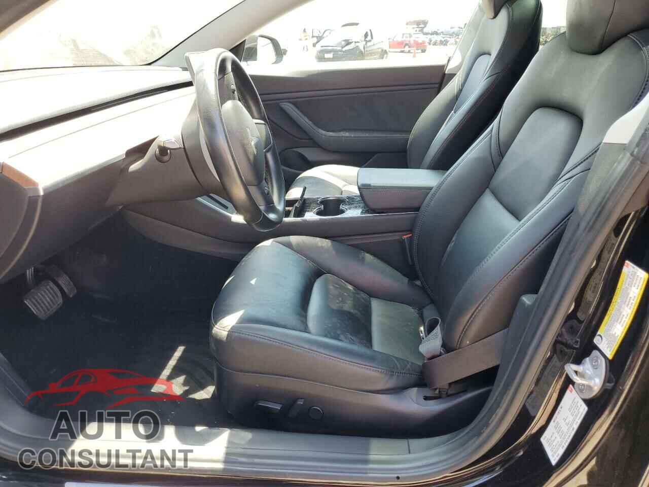 TESLA MODEL 3 2018 - 5YJ3E1EA5JF171965