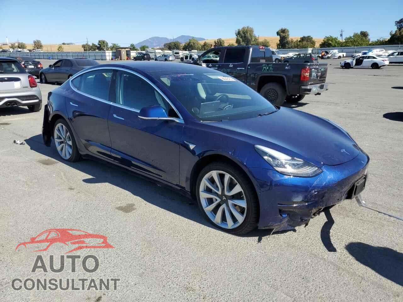 TESLA MODEL 3 2018 - 5YJ3E1EA2JF060130