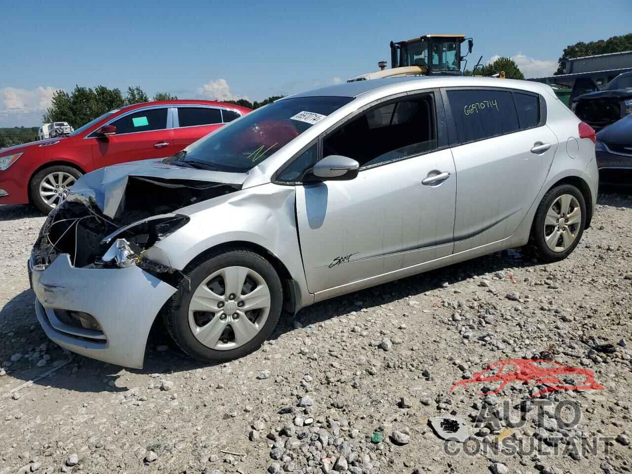 KIA FORTE 2016 - KNAFK5A85G5621105