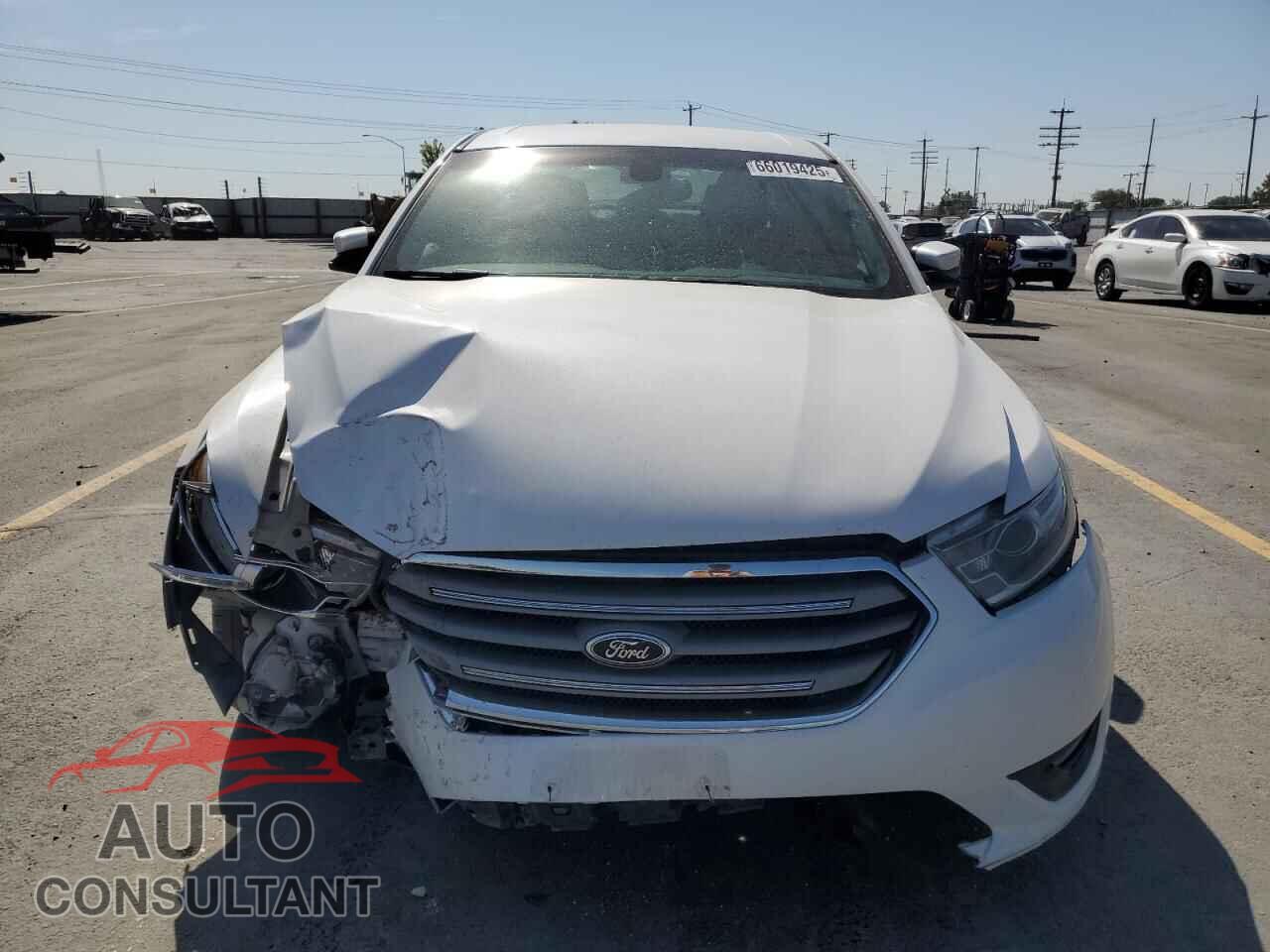 FORD TAURUS 2014 - 1FAHP2E80EG156603