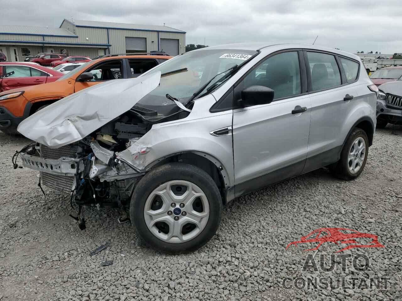 FORD ESCAPE 2018 - 1FMCU0F78JUA36028